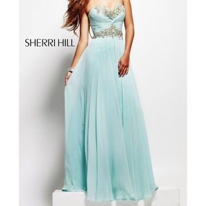 AUTHENTIC Sherri Hill 3859, sold out